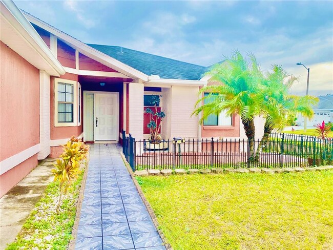 Building Photo - 378 Chicago Woods Cir