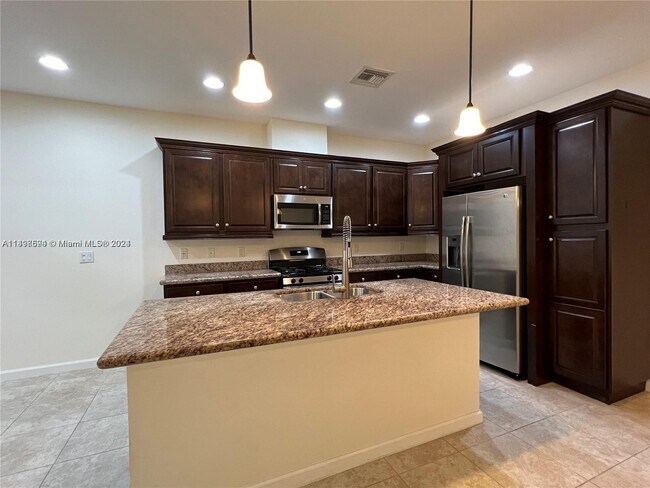Foto del edificio - 12541 NW 32nd Manor