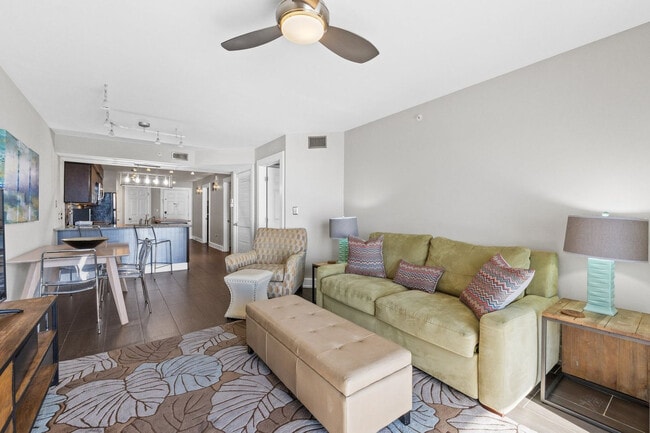 Building Photo - 774 Sundial Ct