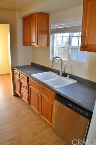 Foto del edificio - 4401 Green Ave