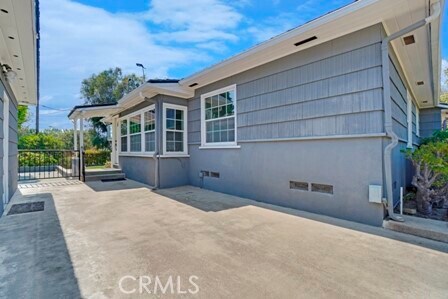 Building Photo - 18012 17th St