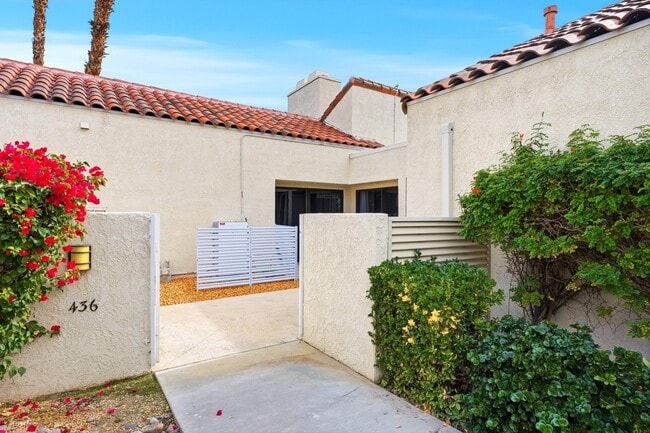 Building Photo - 436 Sunningdale Dr