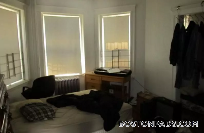 Foto del edificio - 1163 Boylston St