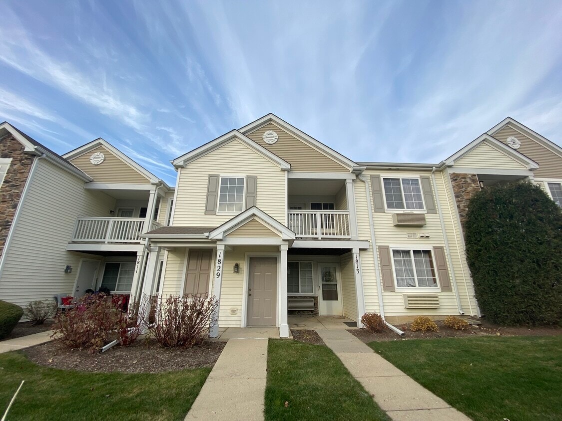 Primary Photo - 1829 Silverstone Dr