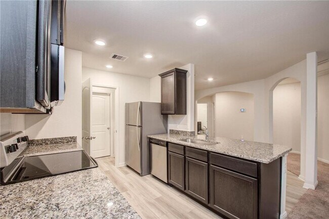 Foto del edificio - Charming 3BR House in Cleveland