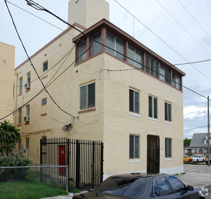 Foto del edificio - Villa Beatriz