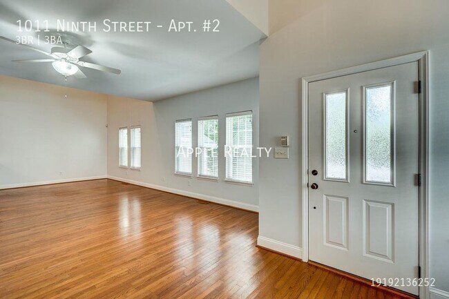 Foto del edificio - SPECIAL-1/2 month off 1st full months rent...