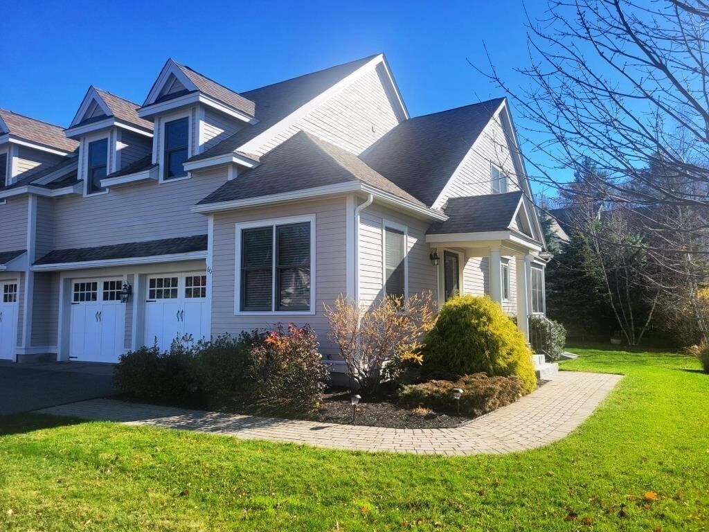 60 Sunset Ridge Ln Unit 60, Bolton, MA 01740 Condo for Rent in Bolton