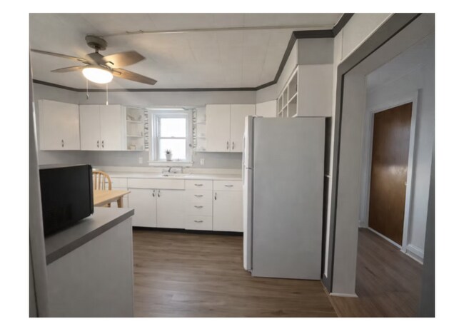 Foto del edificio - 924 Ash St