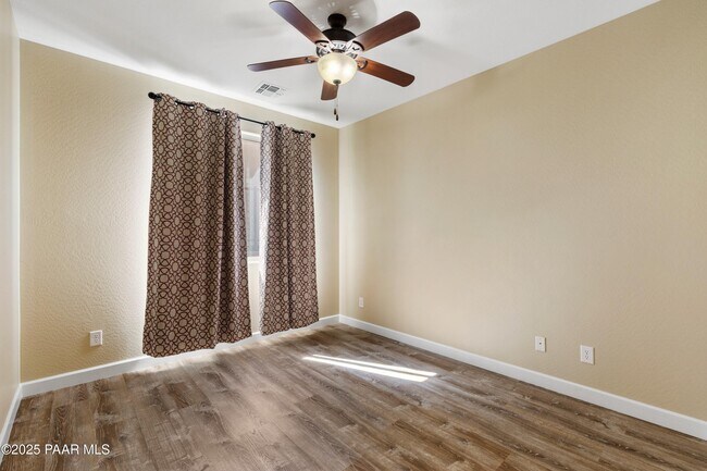 Foto del edificio - 2416 Alberta Way