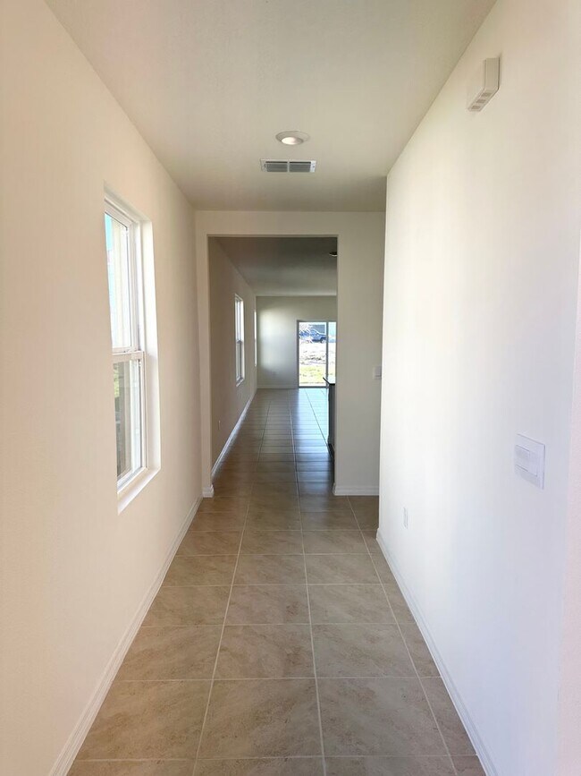 Foto del edificio - BRAND NEW!! 3 Bedroom 2 Bathroom House