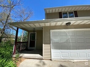 Building Photo - 943 23rd Ave