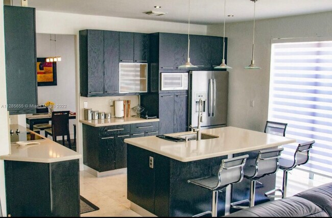 Foto del edificio - 7421 NW 112th Plz