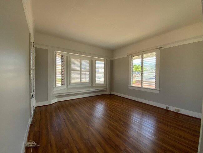 Foto del edificio - CHARMING SINGLE LEVEL KAIMUKI HOME