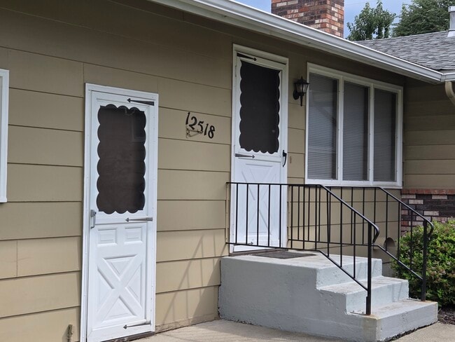 Building Photo - 12518 E Boone Ave