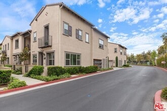 Building Photo - 12142 Blue Sky Ct