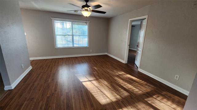Foto del edificio - 808 Howell Dr