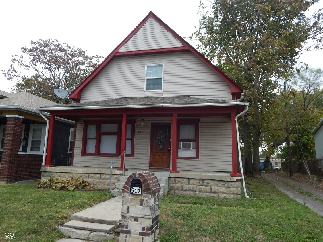 Primary Photo - 517 N Temple Ave