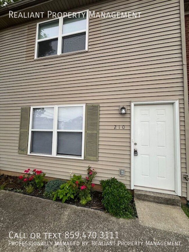 Photo - 210 Coburn Dr House