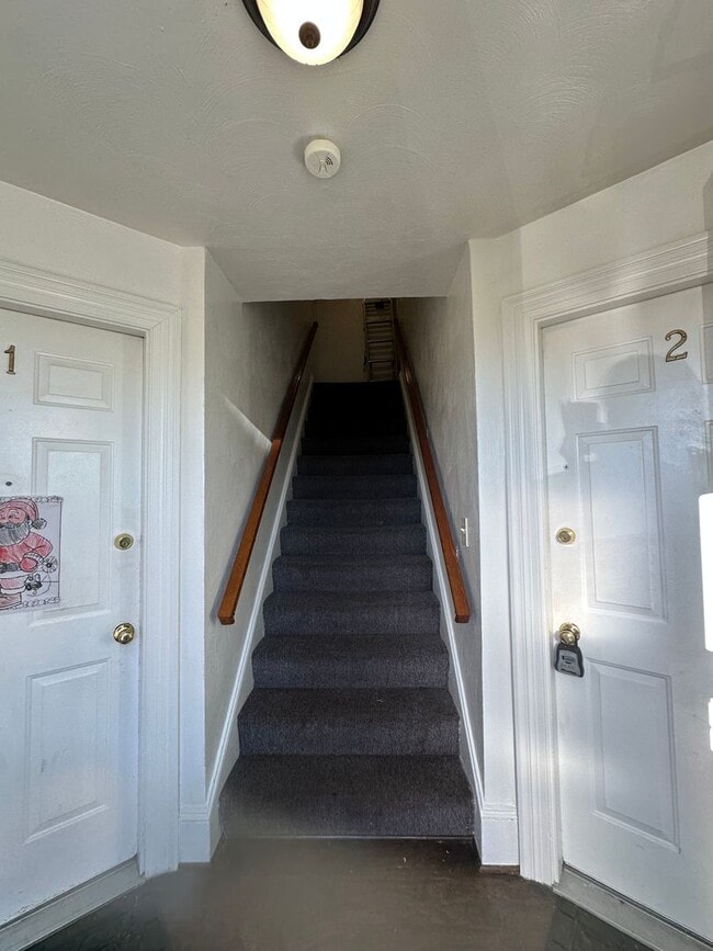 Photo - 1352 Little Bay Ave Apartment