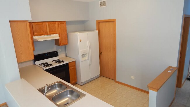 Foto del edificio - 2546 Oak Tree Ln