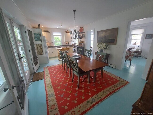 Building Photo - 51 Trumbull Ave