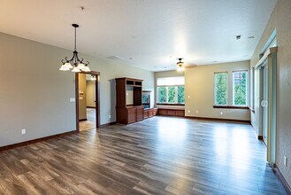 Building Photo - 4444 Greenchain Loop