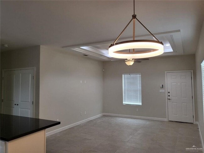 Building Photo - 18 French Ave