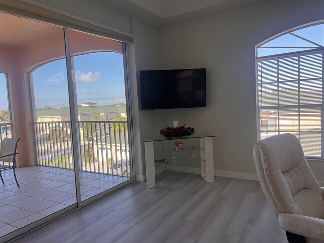 Foto del edificio - Modern 2BD/2BA Condo in Gondola Park