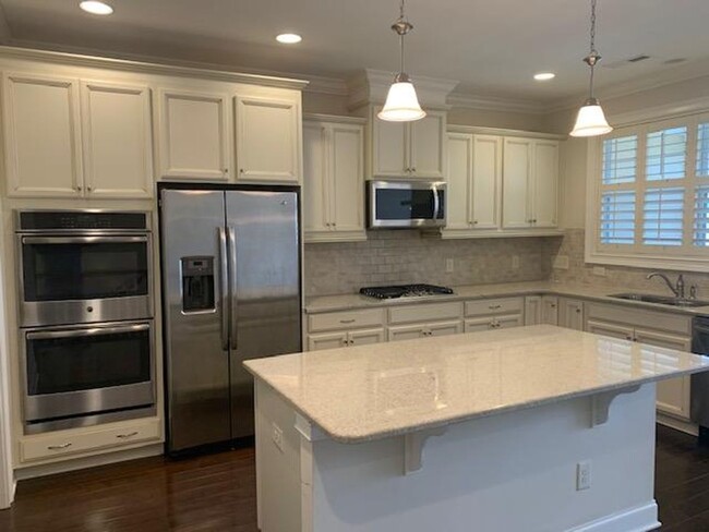 Building Photo - 609 Balsam Fir, Cary- Bev Roberts Rentals ...