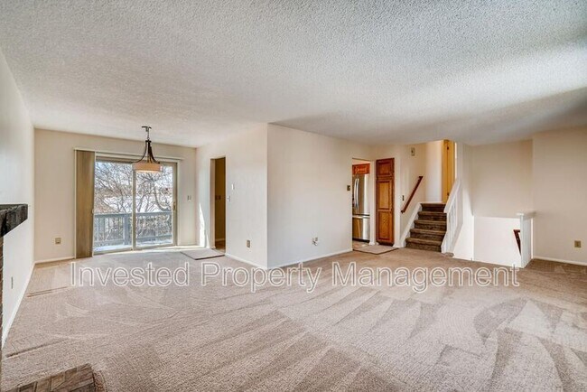 Building Photo - 16643 E Kent Dr