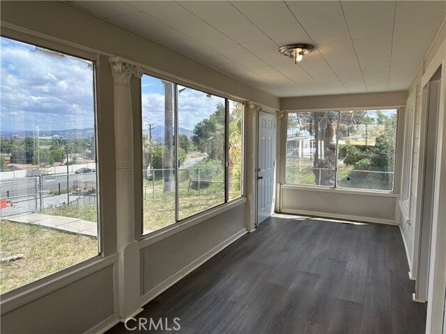 Building Photo - 182 S Rancho Ave