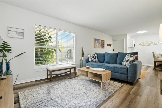 Foto del edificio - 1799 N Highland Ave