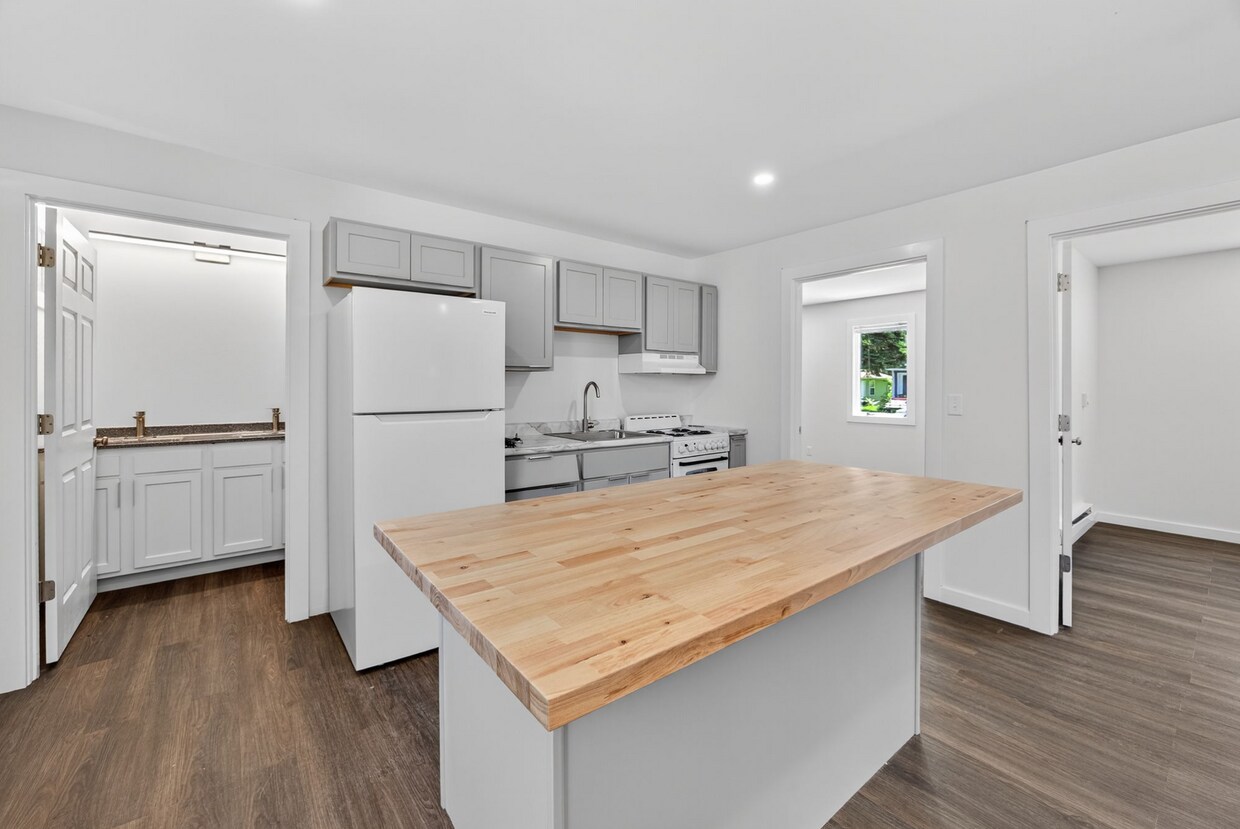 Foto principal - 706 N Eddy St