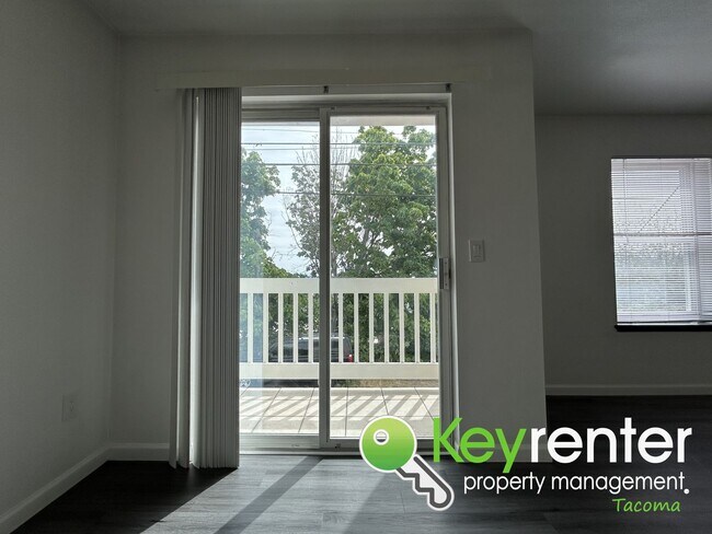 Foto del edificio - Exceptional 2 Bed 2 Bath Downtown Condo