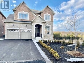 Building Photo - 707 Clifford Perry Pl