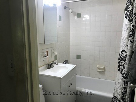 Building Photo - 270 Highland Ave