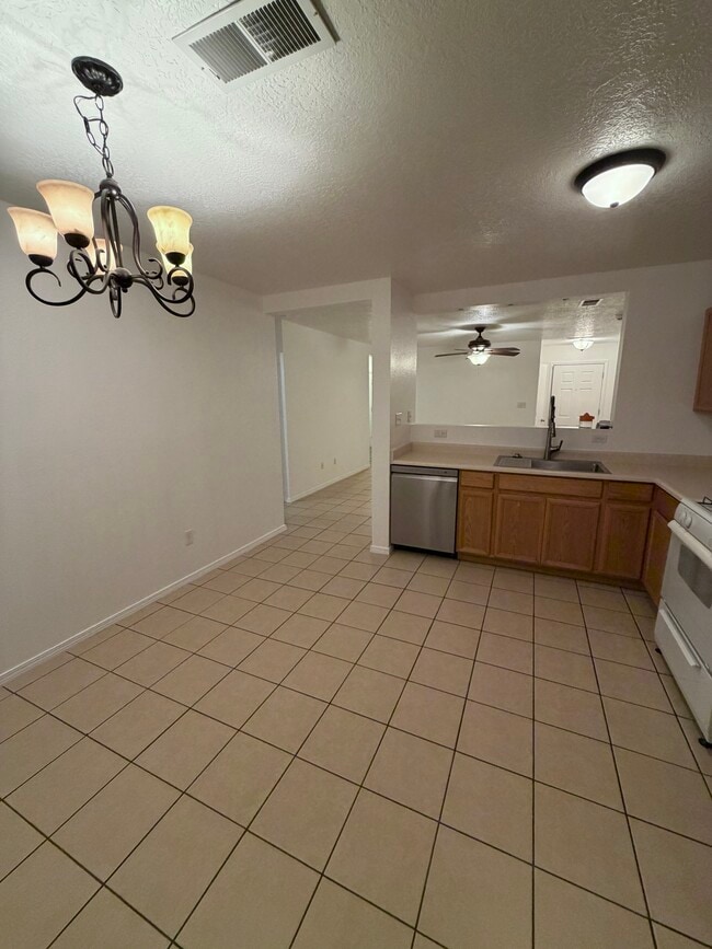 Building Photo - 2149 Sagecrest Loop