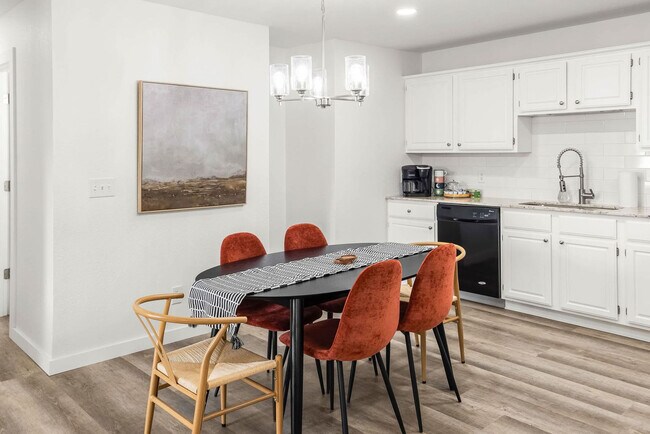 Foto del edificio - 1 Iris Way