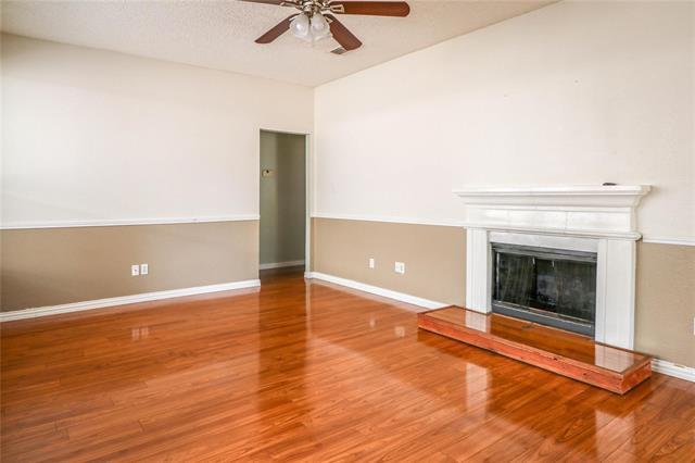 Foto del edificio - 4400 Park Creek Ct