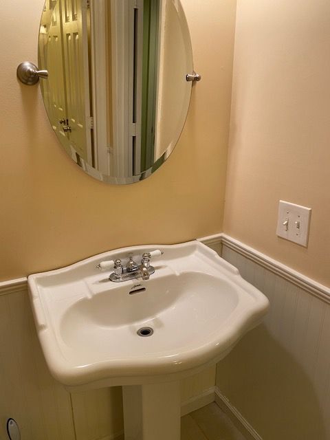 Bathroom - 601 Boyd Mill Ave