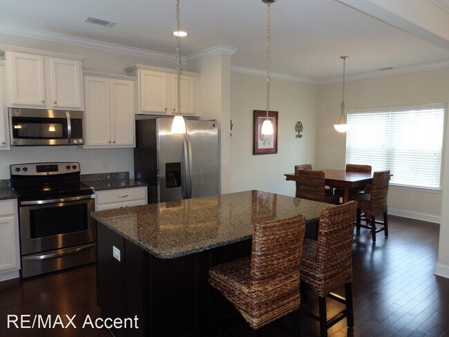 Foto del edificio - 4 br, 3 bath House - 397 Waverly Ln.