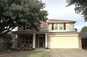 Building Photo - 8608 Davis Dr