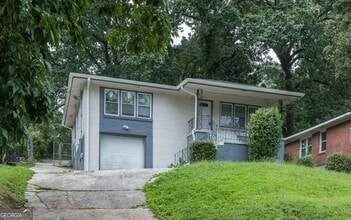 Building Photo - 257 Barfield Ave SW
