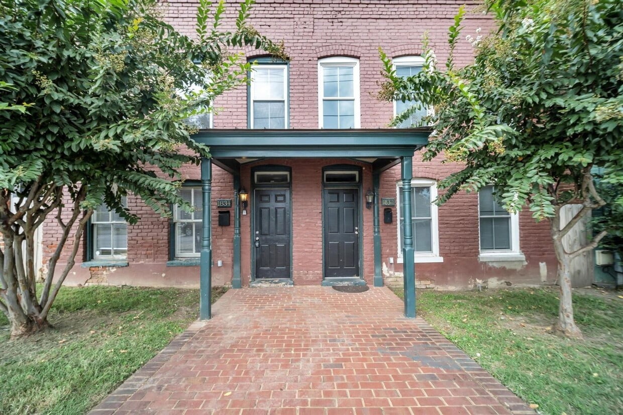 Photo - 1834 Parkwood Avenue