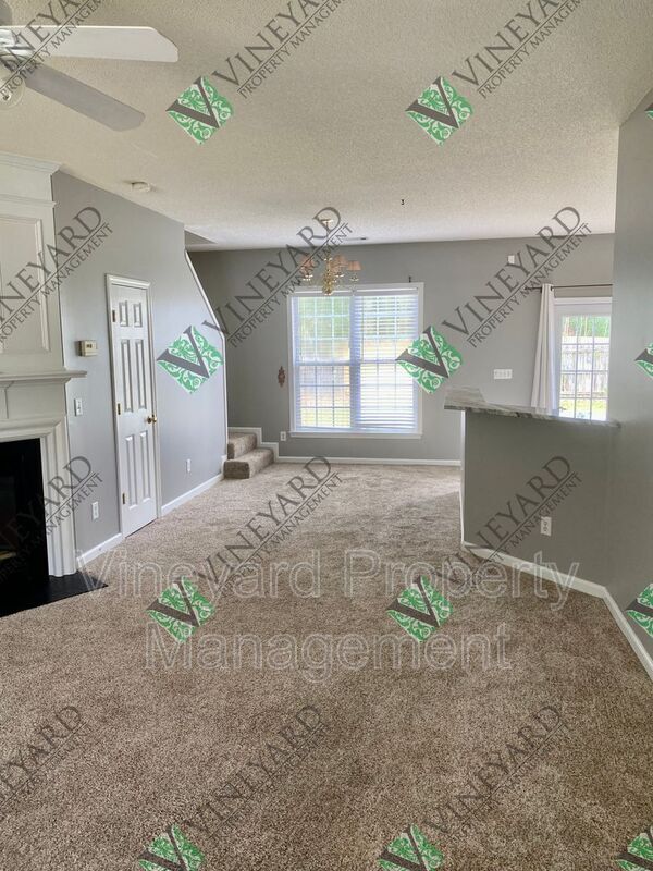 Building Photo - 1680 Heyford Cir NW