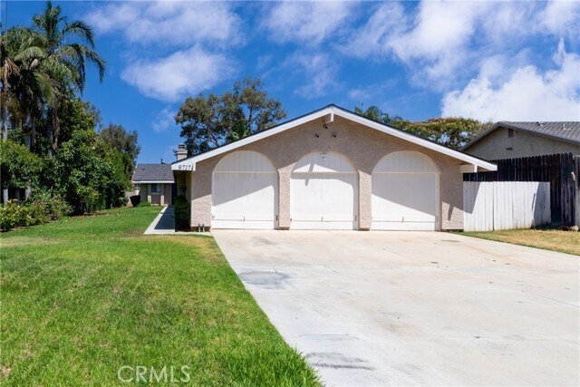 Building Photo - 9717 Diana Ave.
