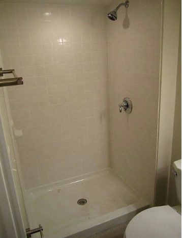 Building Photo - 18 E Springfield St