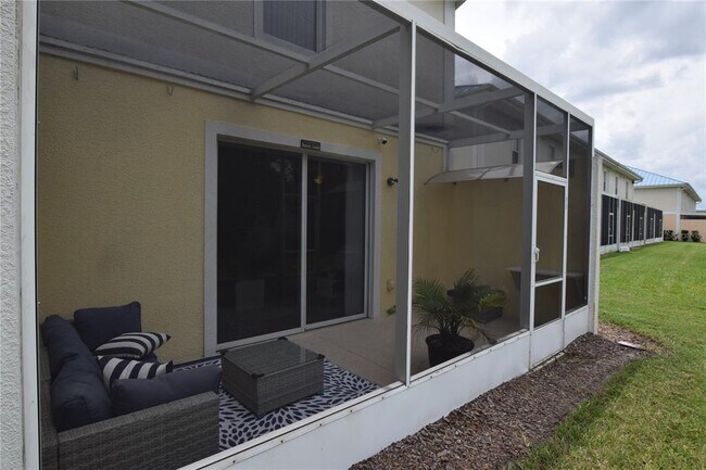 Foto del edificio - 2023 Grand Oak Dr