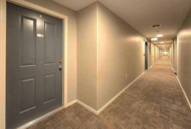 Foto del edificio - 18621 Blueberry Ln